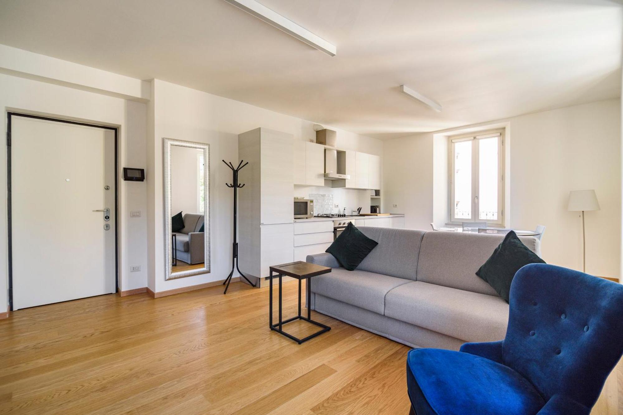 Apartament Historical Center - Free Parking And Private Terrace Como Zewnętrze zdjęcie