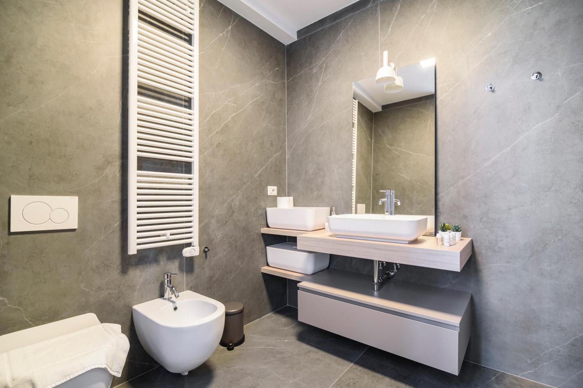 Apartament Historical Center - Free Parking And Private Terrace Como Zewnętrze zdjęcie